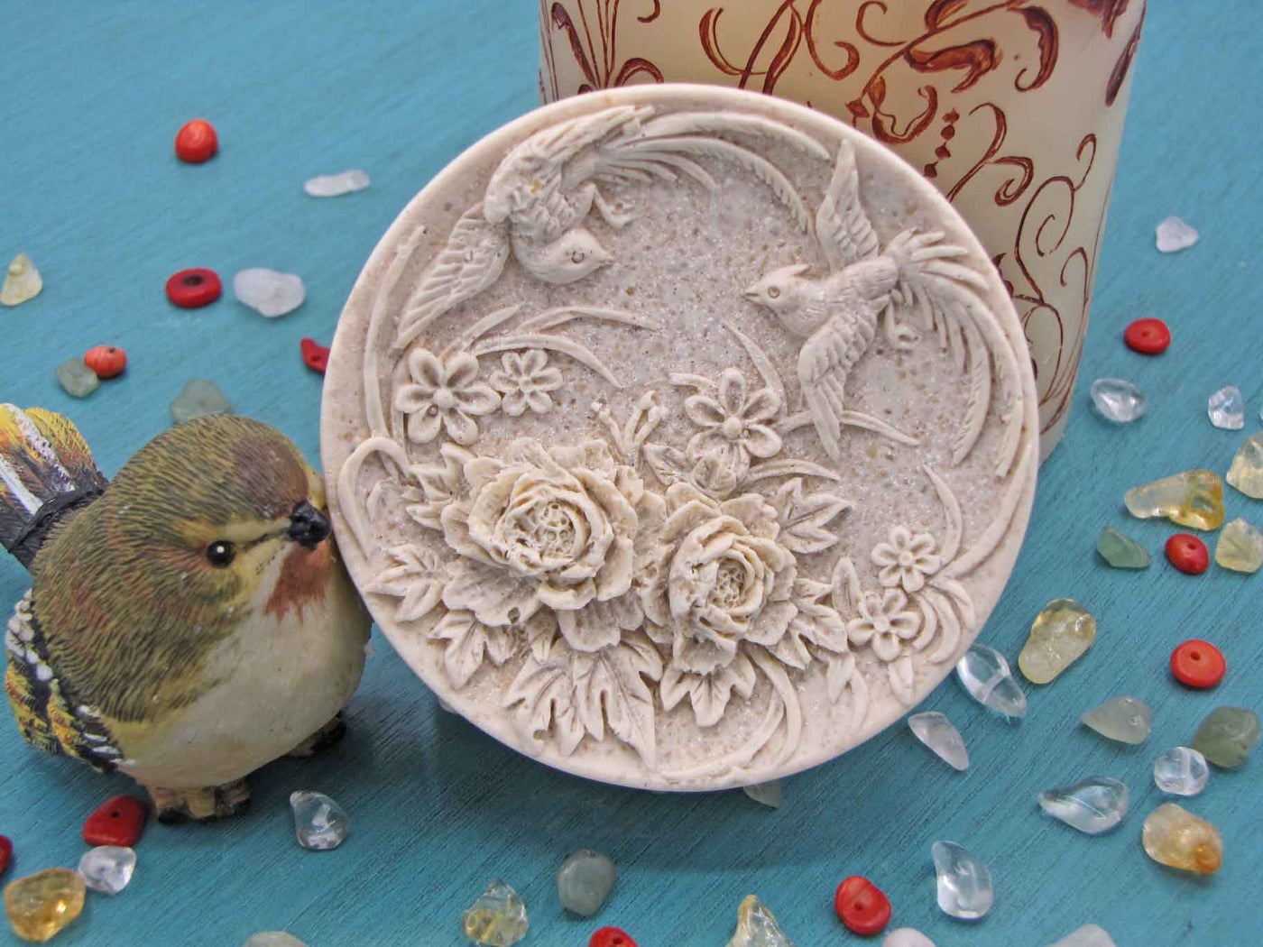 Roses and Pheasants in Natural Cream