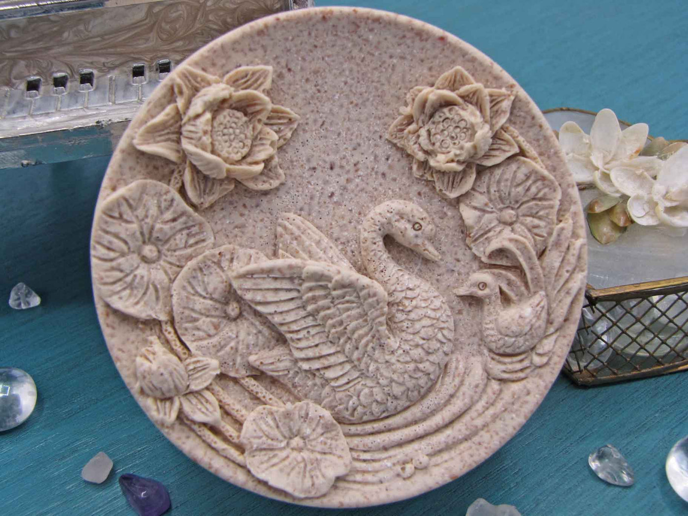 Swans in Natural Cream